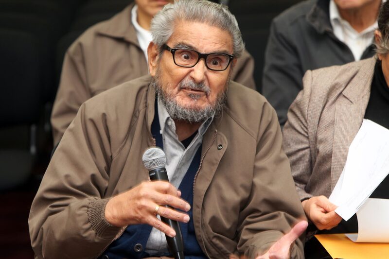 Susana Silva, jefa del INPE, indicó en RPP noticias que el terrorista Abimael Guzmán ya se encontraba débil y presentaba un deterioro general en su salud. Susana Silva, jefa del INPE, indicó en RPP noticias que el terrorista Abimael Guzmán ya se encontraba débil y presentaba un deterioro general en su salud.