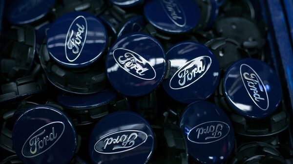 Ford recorta bonos de sus altos directivos tras unos resultados decepcionantes Ford recorta bonos de sus altos directivos tras unos resultados decepcionantes