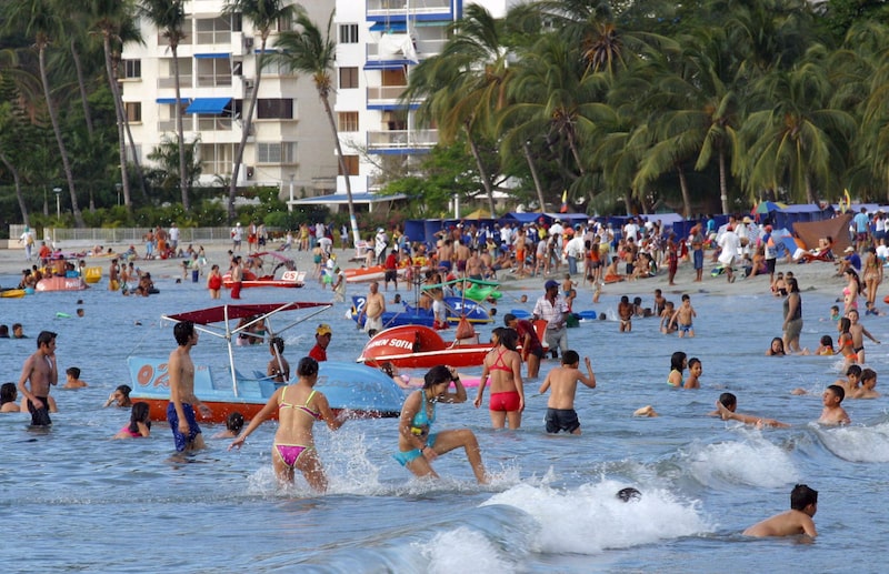 Las vacaciones de Semana Santa previstas por la SEP consideran dos semanas, la Semana Mayor y la primera semana de Pascua. Las vacaciones de Semana Santa previstas por la SEP consideran dos semanas, la Semana Mayor y la primera semana de Pascua.