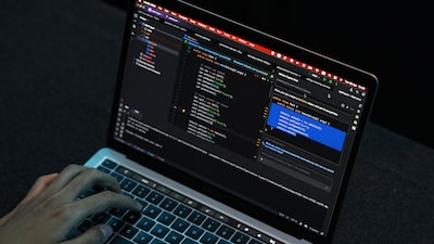 A estratégia ‘pés descalços’ da Lovable: sem roadmap fixo, planos mudam a cada 15 horas A estratégia ‘pés descalços’ da Lovable: sem roadmap fixo, planos mudam a cada 15 horas
