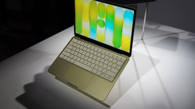 Apple aumenta preços do Mac e do iPad devido à escassez de memória; ações despencam Apple aumenta preços do Mac e do iPad devido à escassez de memória; ações despencam
