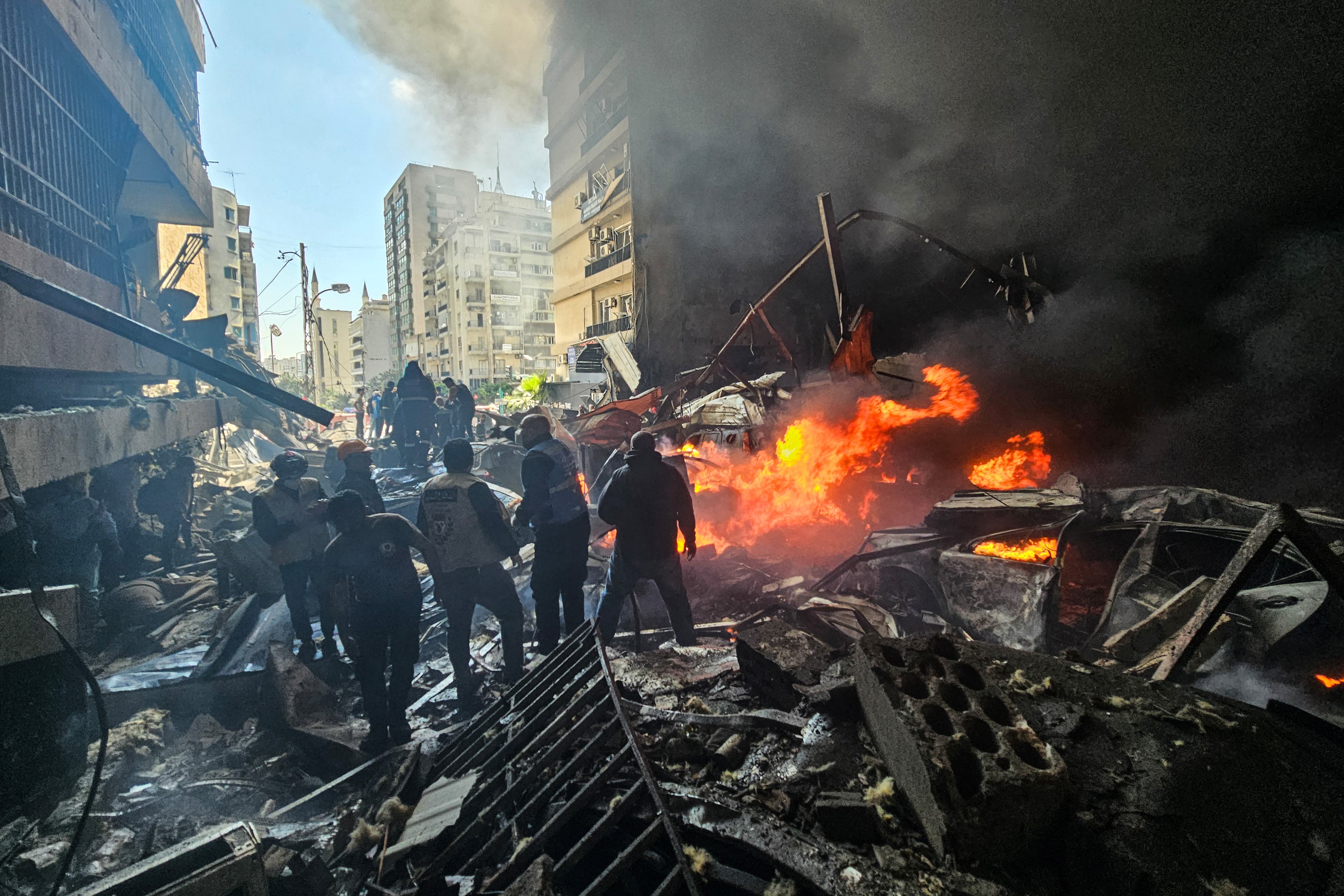 Israel reactiva ataques en el sur de Líbano tras el rechazo de Hezbolá al alto el fuego