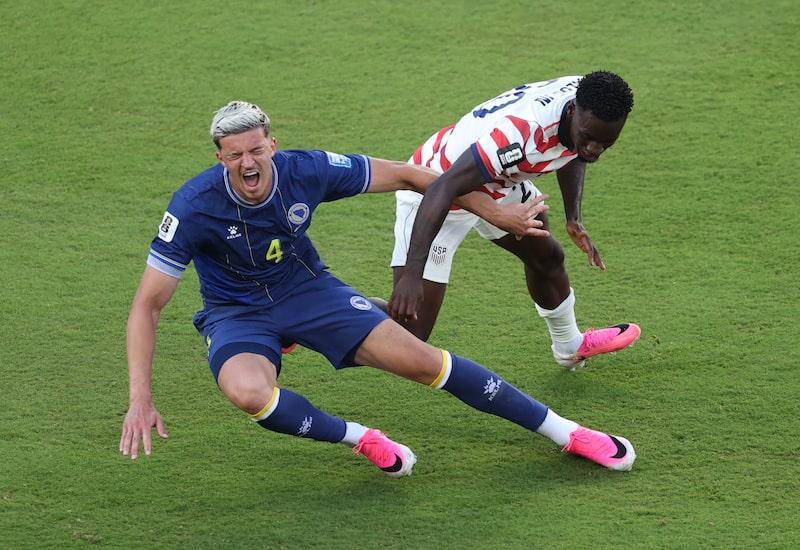 Presença em escritórios nos Estados Unidos caiu 26% em 7 de julho, um dia após a derrota da seleção americana para a Bélgica. Presença em escritórios nos Estados Unidos caiu 26% em 7 de julho, um dia após a derrota da seleção americana para a Bélgica.