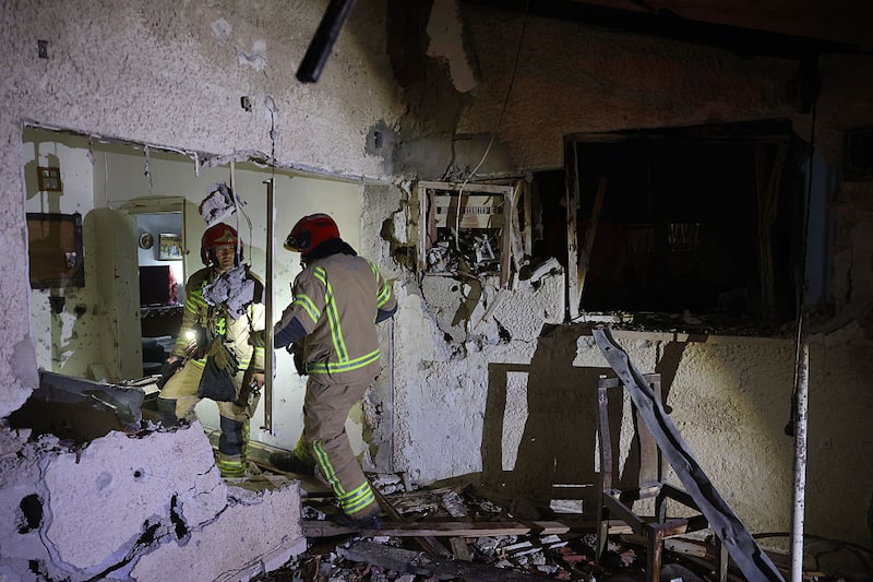 El sábado, Irán dijo que los ataques estadounidense-israelíes alcanzaron plantas petroquímicas y forzaron la evacuación de una gran zona industrial. El sábado, Irán dijo que los ataques estadounidense-israelíes alcanzaron plantas petroquímicas y forzaron la evacuación de una gran zona industrial.