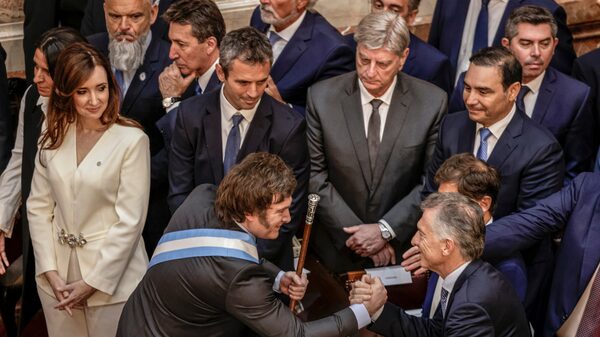 Foro Abeceb: Macri ratifica apoyo del PRO a Milei tras reunión frustrada en Olivos Foro Abeceb: Macri ratifica apoyo del PRO a Milei tras reunión frustrada en Olivos