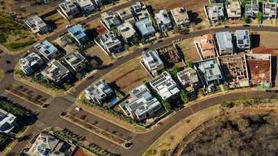 Cury vai trocar de CEO após 30 anos, e Leonardo Mesquita deve assumir, segundo Fontes Cury vai trocar de CEO após 30 anos, e Leonardo Mesquita deve assumir, segundo Fontes