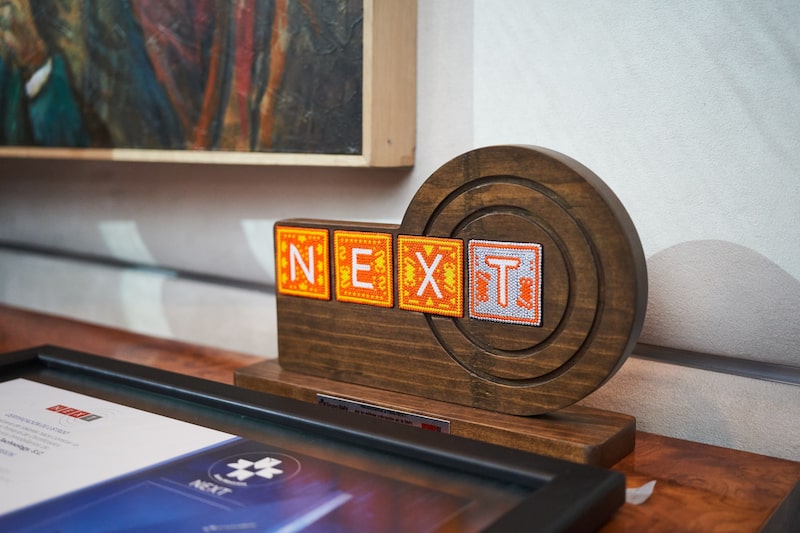 Carteles durante la ceremonia de apertura de Fibra Next en la Bolsa Mexicana de Valores en Ciudad de México, México, el miércoles 6 de agosto de 2025. Fotógrafo: Mauricio Palos/Bloomberg Carteles durante la ceremonia de apertura de Fibra Next en la Bolsa Mexicana de Valores en Ciudad de México, México, el miércoles 6 de agosto de 2025. Fotógrafo: Mauricio Palos/Bloomberg