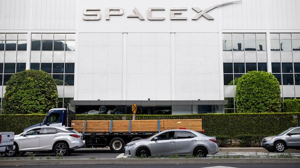 Wall Street prevé que la división de IA de SpaceX multiplicará por 100 sus ingresos en 2030 Wall Street prevé que la división de IA de SpaceX multiplicará por 100 sus ingresos en 2030
