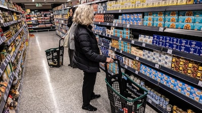 Confianza del consumidor en EE.UU. cae en mayo por alza de precios ligada a la guerra con Irán Confianza del consumidor en EE.UU. cae en mayo por alza de precios ligada a la guerra con Irán