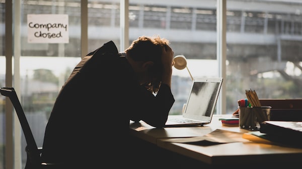 Top 10 de cosas que no debe hacer en una entrevista de trabajo Top 10 de cosas que no debe hacer en una entrevista de trabajo