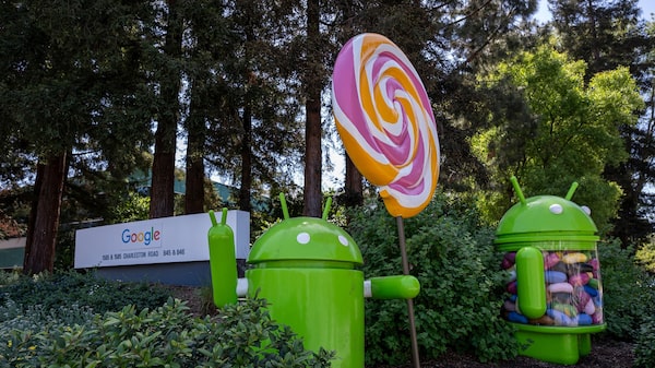Google lanza en Android el rastreo de maletas y tarjetas de llamada al estilo Apple Google lanza en Android el rastreo de maletas y tarjetas de llamada al estilo Apple