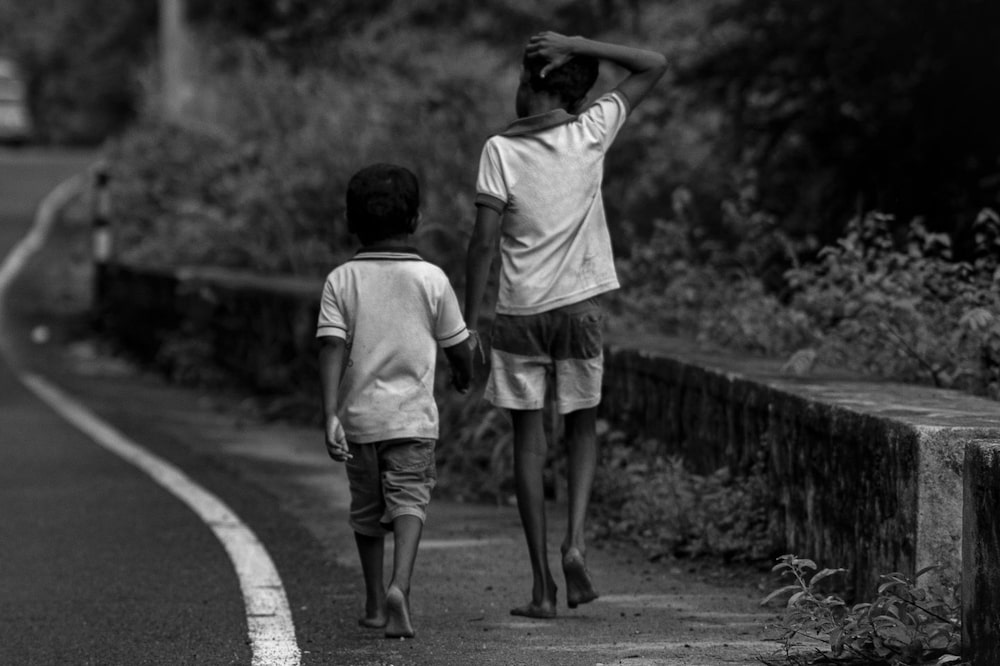 Testimonios revelan cómo niños de Ecuador padecen el reclutamiento de bandas criminales. Testimonios revelan cómo niños de Ecuador padecen el reclutamiento de bandas criminales.