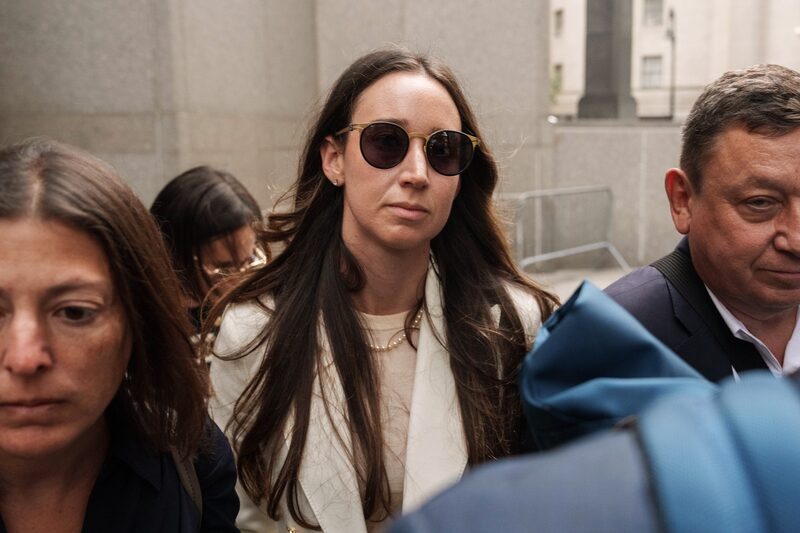 Charlie Javice foi condenada a 85 meses de prisão por ter enganado o JPMorgan na venda de sua startup de financiamento estudantil Charlie Javice foi condenada a 85 meses de prisão por ter enganado o JPMorgan na venda de sua startup de financiamento estudantil