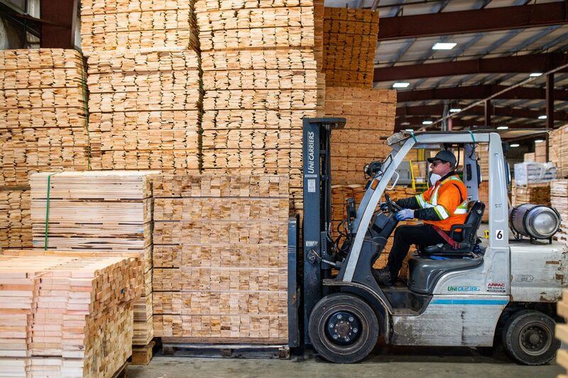 Aunque más de la mitad de la jornada laboral está ocupada por tareas no esenciales, existen variaciones en todo el mundo. Los alemanes dedican más tiempo de su jornada a hacer su trabajo real que otras nacionalidades. Aunque más de la mitad de la jornada laboral está ocupada por tareas no esenciales, existen variaciones en todo el mundo. Los alemanes dedican más tiempo de su jornada a hacer su trabajo real que otras nacionalidades.