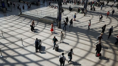 El empleo en EE.UU. supera las previsiones y refuerza expectativas de tasas más altas El empleo en EE.UU. supera las previsiones y refuerza expectativas de tasas más altas