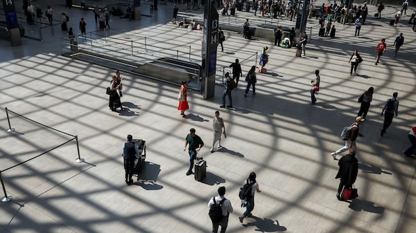 El empleo en EE.UU. supera las previsiones y refuerza expectativas de tasas más altas El empleo en EE.UU. supera las previsiones y refuerza expectativas de tasas más altas