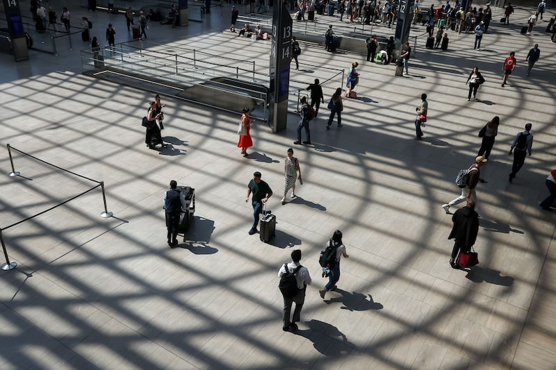 New Yorks LIRR Trains Set To Restart Tuesday After Strike Deal New Yorks LIRR Trains Set To Restart Tuesday After Strike Deal