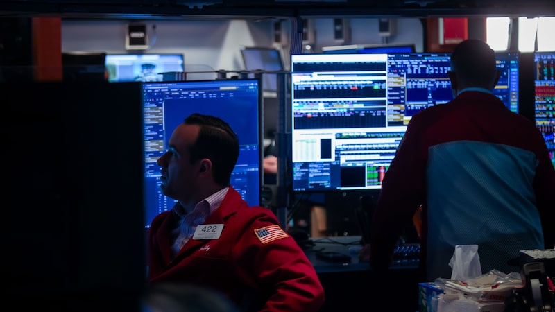 Dólar: para estrategistas de Wall St, avanço da moeda em maio pode ser passageiro Dólar: para estrategistas de Wall St, avanço da moeda em maio pode ser passageiro