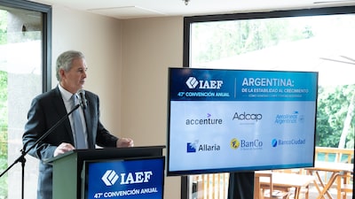 Canciller argentino advierte a petroleras que deberán elegir entre Vaca Muerta o Malvinas Canciller argentino advierte a petroleras que deberán elegir entre Vaca Muerta o Malvinas