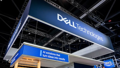 Dell eleva previsión anual de ingresos a US$167.000 millones por auge de servidores de IA Dell eleva previsión anual de ingresos a US$167.000 millones por auge de servidores de IA