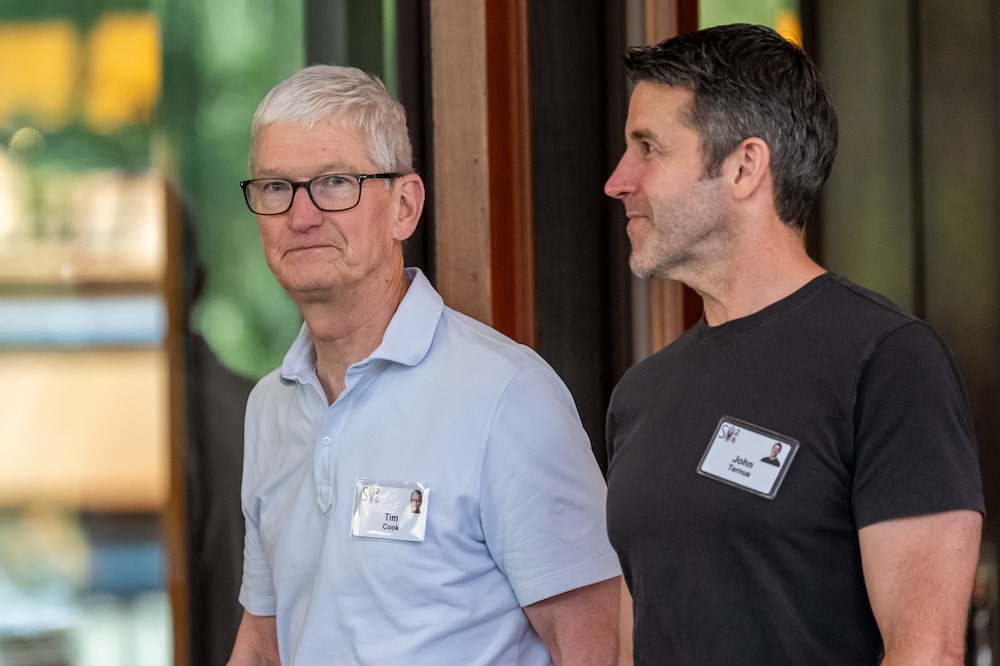 Tim Cook, chief executive officer of Apple Inc., left, and John Ternus, incoming chief executive officer of Apple Inc., during the Allen & Co. Media and Technology Conference in Sun Valley, Idaho, US, on Tuesday, July 7, 2026. The event brings together many of the biggest names in AI, media and technology. Photographer: David Paul Morris/Bloomberg Tim Cook, chief executive officer of Apple Inc., left, and John Ternus, incoming chief executive officer of Apple Inc., during the Allen & Co. Media and Technology Conference in Sun Valley, Idaho, US, on Tuesday, July 7, 2026. The event brings together many of the biggest names in AI, media and technology. Photographer: David Paul Morris/Bloomberg
