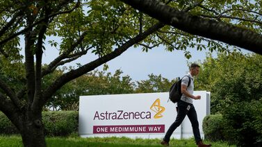 Acciones de AstraZeneca comenzarán a cotizar en EE.UU. este lunes Acciones de AstraZeneca comenzarán a cotizar en EE.UU. este lunes