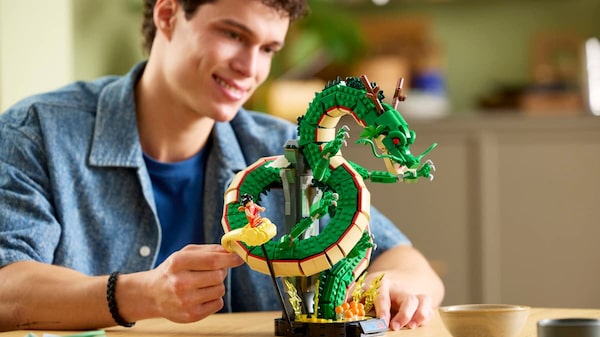 Lego revela su primer set de Dragon Ball: cuándo sale y cuánto cuesta Lego revela su primer set de Dragon Ball: cuándo sale y cuánto cuesta