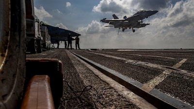 Trump no descarta un ataque limitado contra Irán en medio de despliegue militar Trump no descarta un ataque limitado contra Irán en medio de despliegue militar