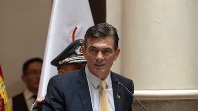 Presidente de Bolivia criticó nacionalización de hidrocarburos: “Dejaron un país arrasado” Presidente de Bolivia criticó nacionalización de hidrocarburos: “Dejaron un país arrasado”