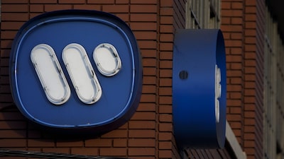 Warner Music en conversaciones con Netflix para producir películas sobre sus artistas Warner Music en conversaciones con Netflix para producir películas sobre sus artistas