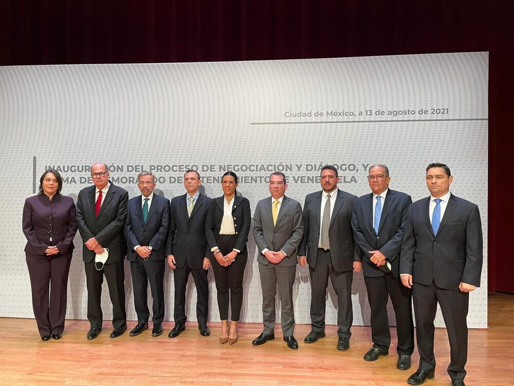 Delegación inicial de la oposición en el proceso de negociación en México, el 13 de agosto de 2021. Foto cortesía Prensa Plataforma Unitaria. Delegación inicial de la oposición en el proceso de negociación en México, el 13 de agosto de 2021. Foto cortesía Prensa Plataforma Unitaria.