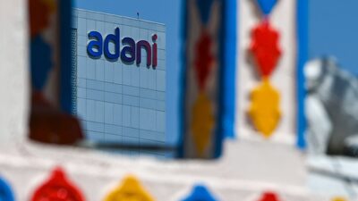 Adani Group atrai escrutínio regulatório dos EUA após acusações da Hindenburg Adani Group atrai escrutínio regulatório dos EUA após acusações da Hindenburg