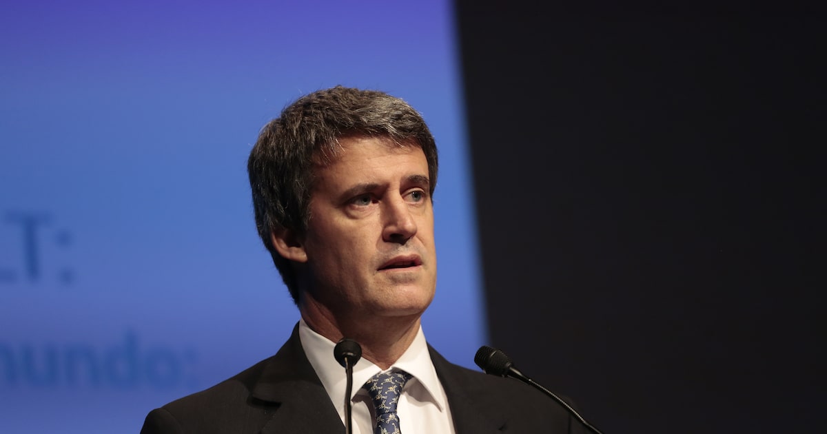 ANÁLISIS ECONÓMICO: CRÍTICAS AL PROGRAMA DE MILEI POR FALTA DE CRECIMIENTO
