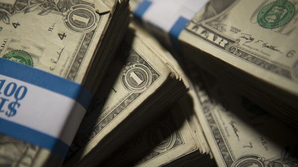 Fondos de cobertura ven riesgo en vender dólares ‘en corto’ ante peligro de más tasas en EE.UU. Fondos de cobertura ven riesgo en vender dólares ‘en corto’ ante peligro de más tasas en EE.UU.