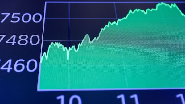 El furor por la IA impulsa a acciones en ‘momentum’ hacia su mejor racha en décadas El furor por la IA impulsa a acciones en ‘momentum’ hacia su mejor racha en décadas