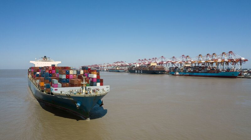 Porto de Xangai é o mais movimentado do mundo Porto de Xangai é o mais movimentado do mundo