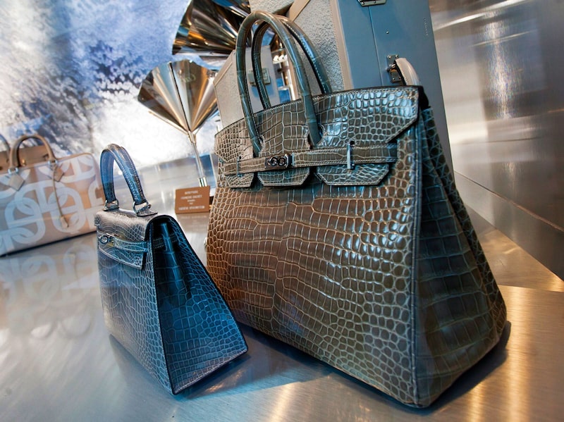 Un bolso de lujo Hermes Birkin. Fotógrafo: Balint Porneczi/Bloomberg Un bolso de lujo Hermes Birkin. Fotógrafo: Balint Porneczi/Bloomberg