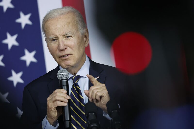 O presidente dos Estados Unidos tentará reeleição O presidente dos Estados Unidos tentará reeleição
