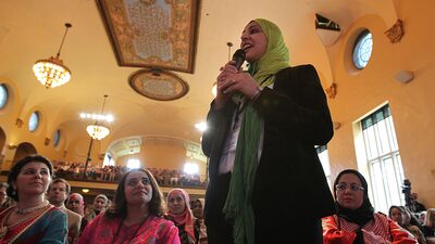 Principais líderes afegãs femininas estão fugindo ou se escondendo Principais líderes afegãs femininas estão fugindo ou se escondendo