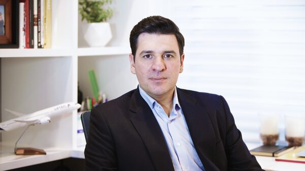 Si se integra con Avianca, Viva debería devolver todos sus slots: Latam Airlines Si se integra con Avianca, Viva debería devolver todos sus slots: Latam Airlines