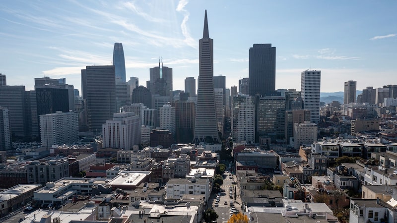 Êxodo de empreendedores do Brasil para o Vale do Silício impõe desafio a fundos de VC Êxodo de empreendedores do Brasil para o Vale do Silício impõe desafio a fundos de VC