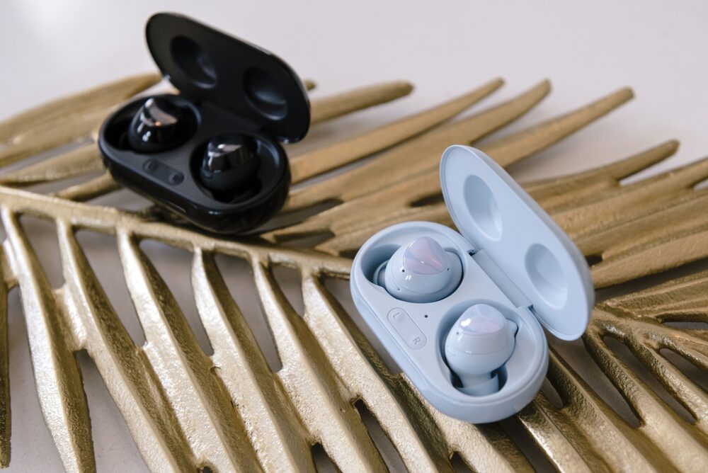 Samsung Electronics Co. Galaxy Bud Plus headphones are displayed during a media preview event in San Francisco, California, U.S., on Friday, Feb. 7, 2020. Announced at simultaneous events in San Francisco and London, Samsung's Galaxy S20 family of Android phones has a 6.9-inch Ultra model with four cameras on the rear which include a 108-megapixel sensor as well as 100x zoom 16GB of memory, a huge battery and an eye-watering $1,399.99 starting price. Photographer: Michael Short/Bloomberg Samsung Electronics Co. Galaxy Bud Plus headphones are displayed during a media preview event in San Francisco, California, U.S., on Friday, Feb. 7, 2020. Announced at simultaneous events in San Francisco and London, Samsung's Galaxy S20 family of Android phones has a 6.9-inch Ultra model with four cameras on the rear which include a 108-megapixel sensor as well as 100x zoom 16GB of memory, a huge battery and an eye-watering $1,399.99 starting price. Photographer: Michael Short/Bloomberg