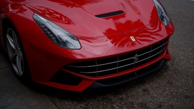 Ferrari eleva sus ganancias, pero caen las entregas en medio de tensiones globales Ferrari eleva sus ganancias, pero caen las entregas en medio de tensiones globales