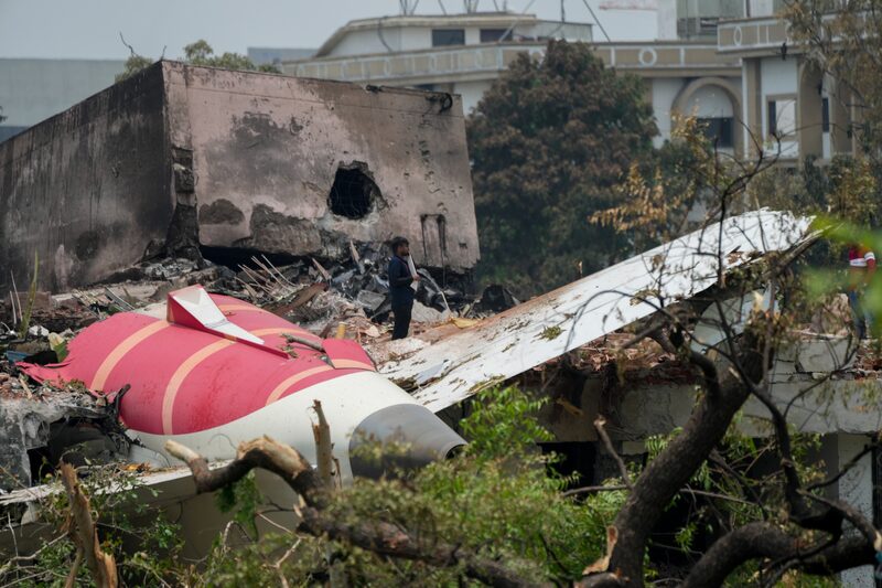 A indenização pelo casco e motor da aeronave está estimada em cerca de US$ 125 milhões, de acordo com executivo de empresa responsável pela cobertura da Air India A indenização pelo casco e motor da aeronave está estimada em cerca de US$ 125 milhões, de acordo com executivo de empresa responsável pela cobertura da Air India