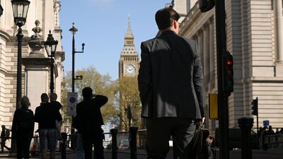 Piketty pressiona premiê britânico a adotar imposto sobre fortunas no Reino Unido Piketty pressiona premiê britânico a adotar imposto sobre fortunas no Reino Unido