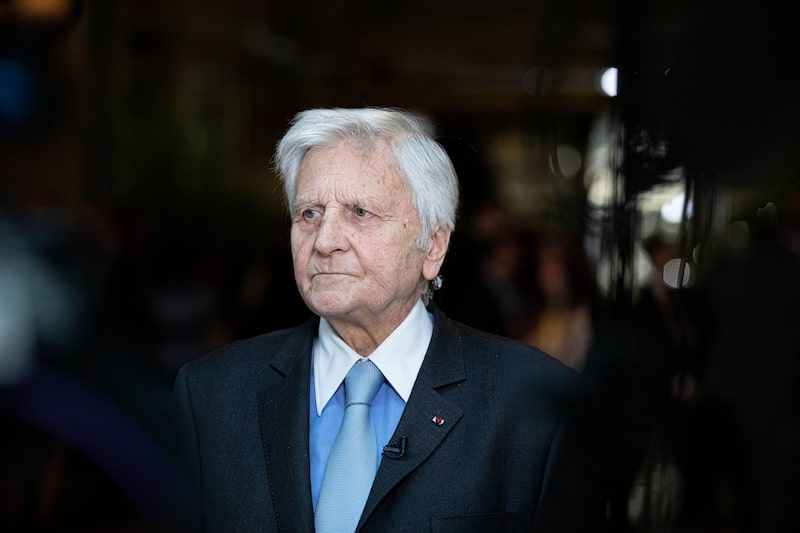 El exfuncionario se retiró del BCE en 2011 y fue en sus últimos meses en el cargo cuando el banco central subió por última vez los tipos de interés. El exfuncionario se retiró del BCE en 2011 y fue en sus últimos meses en el cargo cuando el banco central subió por última vez los tipos de interés.