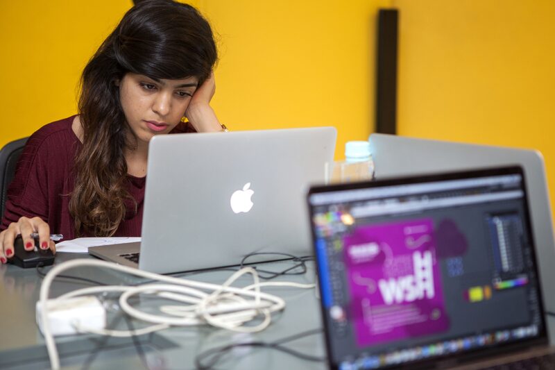 Talently es una startup peruana dedicada a capacitar y conectar al talento tecnológico latinoamericano con empresas internacionales. Talently es una startup peruana dedicada a capacitar y conectar al talento tecnológico latinoamericano con empresas internacionales.