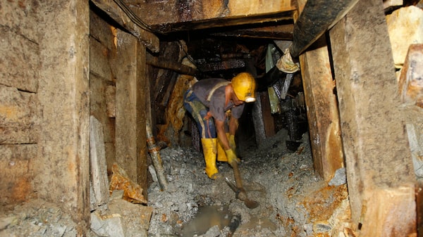 ¿Cascada de títulos mineros? Se duplicaron las autorizaciones este año ¿Cascada de títulos mineros? Se duplicaron las autorizaciones este año