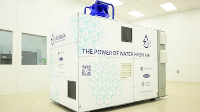 La tecnología ‘H2O-From-Air’ abastecerá a los barrios periféricos con problemas de escasez de agua La tecnología ‘H2O-From-Air’ abastecerá a los barrios periféricos con problemas de escasez de agua