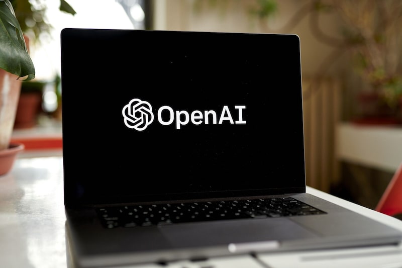 El logotipo de OpenAI en un ordenador portátil dispuesto en el barrio de Brooklyn, Nueva York, EE.UU. El logotipo de OpenAI en un ordenador portátil dispuesto en el barrio de Brooklyn, Nueva York, EE.UU.